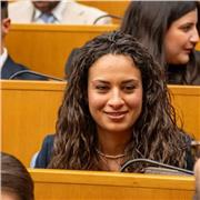 ¡Ánimo! Te estoy esperando para trabajar juntos. Aprender español nunca ha sido tan interesante.